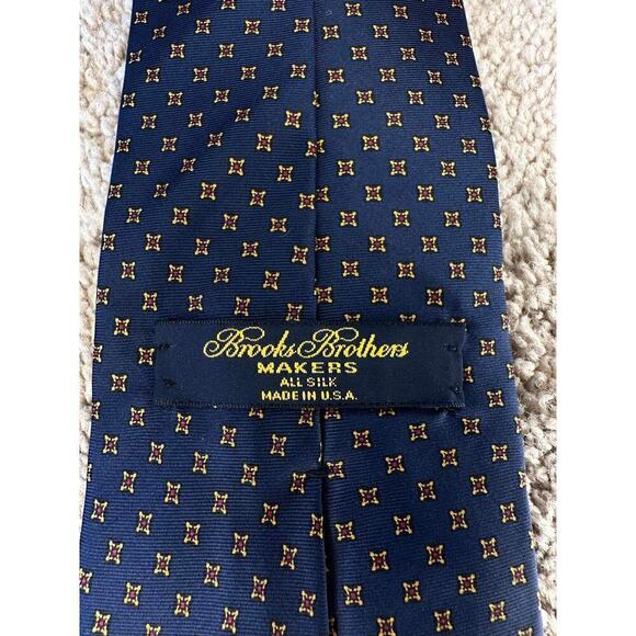 Brooks Brothers Makers Printed 100% Silk Necktie Navy Blue Men's Made in USA O/S - Picture 4 of 4